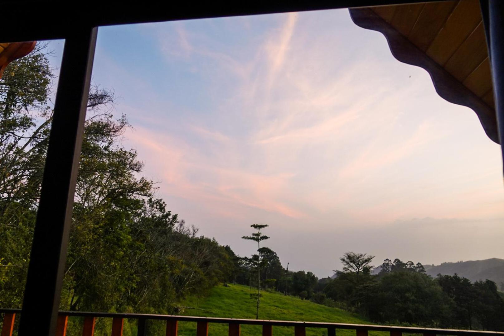 Cabana Indira Monteverde Exterior photo